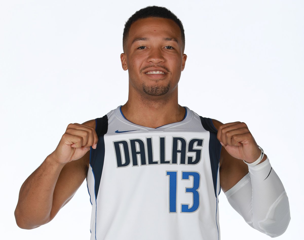 都可能是扭 都可能是扭